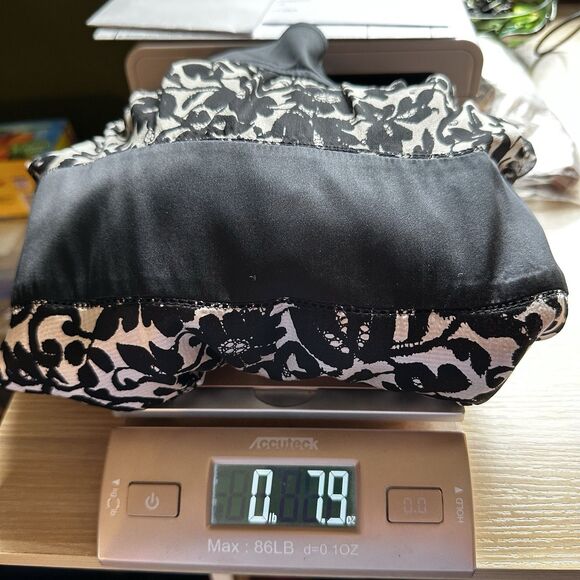 DVF Diane von Furstenberg Abby Silk Dress 6 Small | Floral Tiered Cocktail Party - Picture 8 of 8